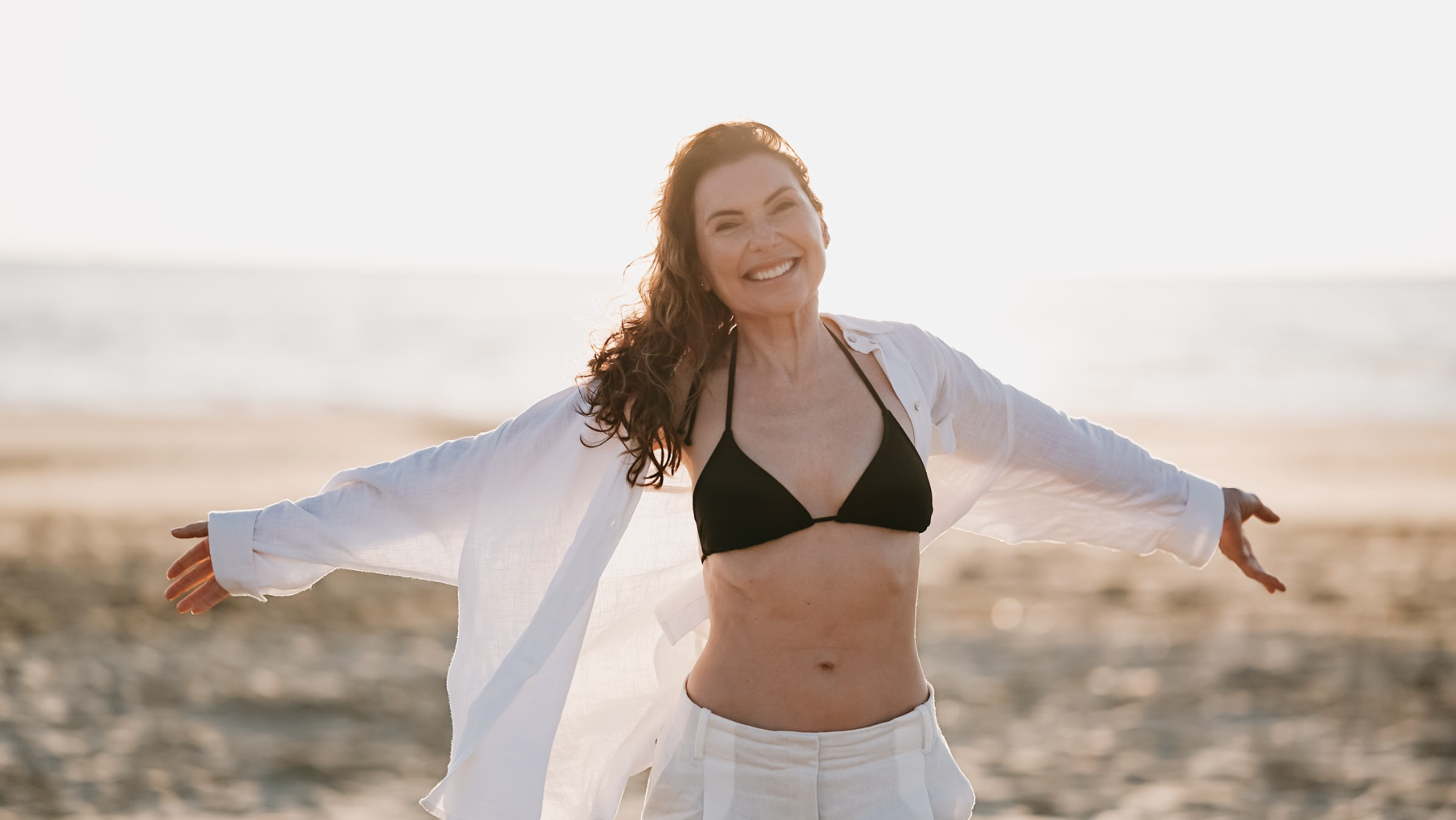 Marjena op het strand in Bloemendaal.