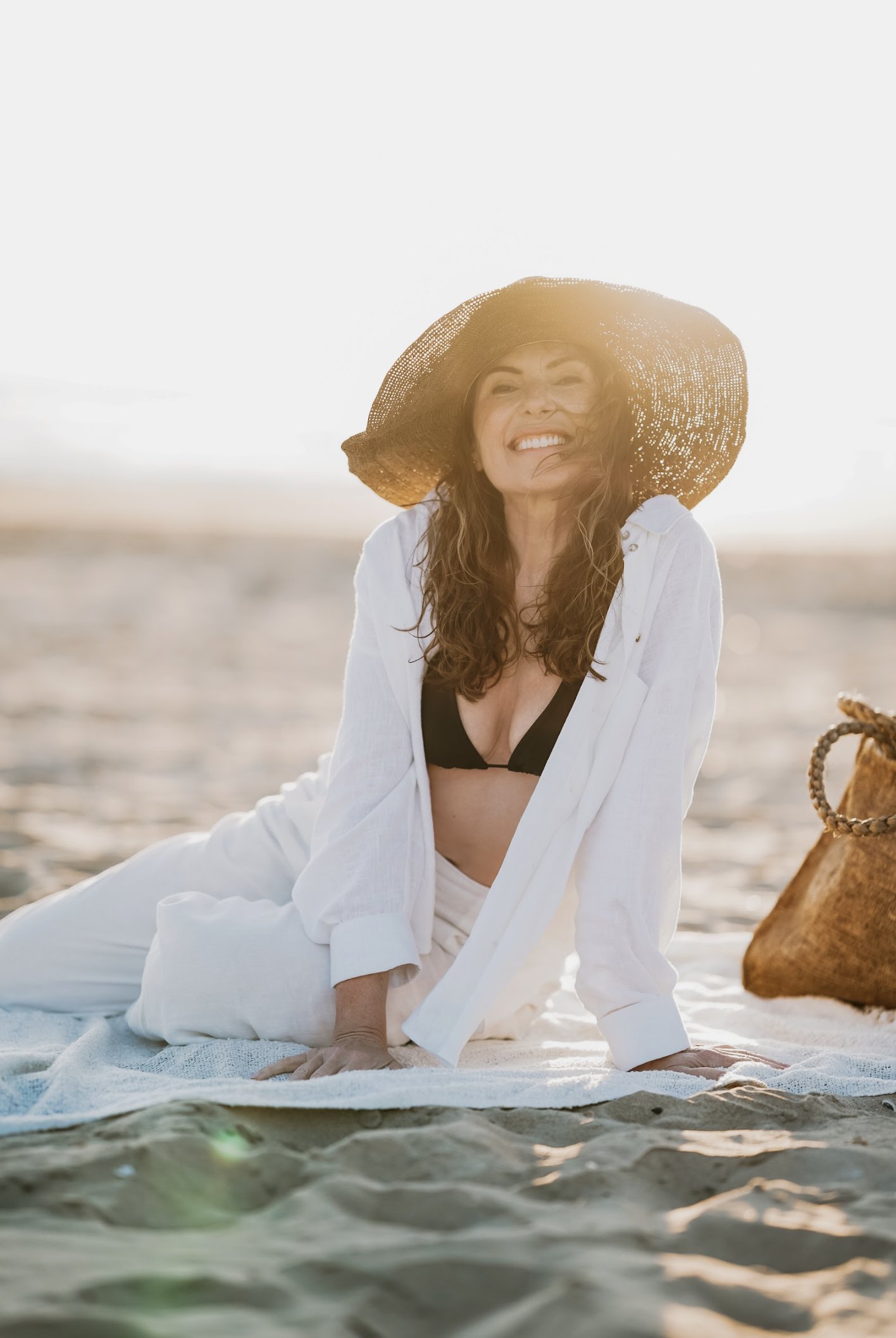 Marjena op het strand in Bloemendaal aan zee